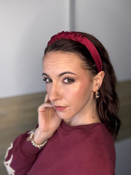 Opaska do włosów marszczona CLARET – stylowy dodatek na każdą okazję