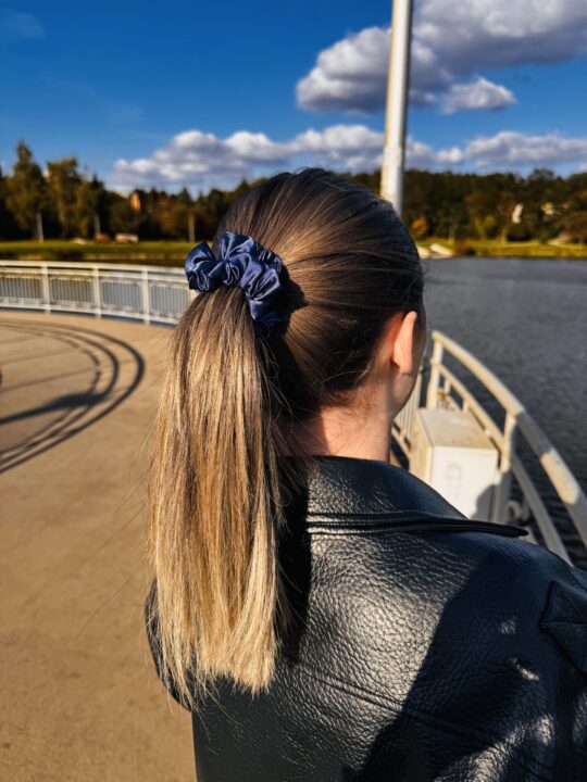 Satynowa gumka do włosów – IVORY mini