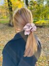 Satynowa gumka do włosów – CAPPUCCINO medium