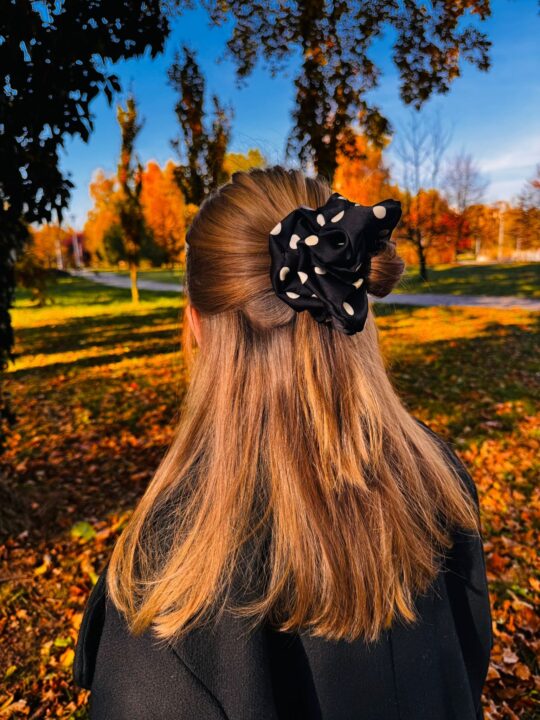 SCRUNCHIE gumka do włosó midnightdots